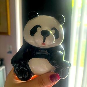 Panda sculpture